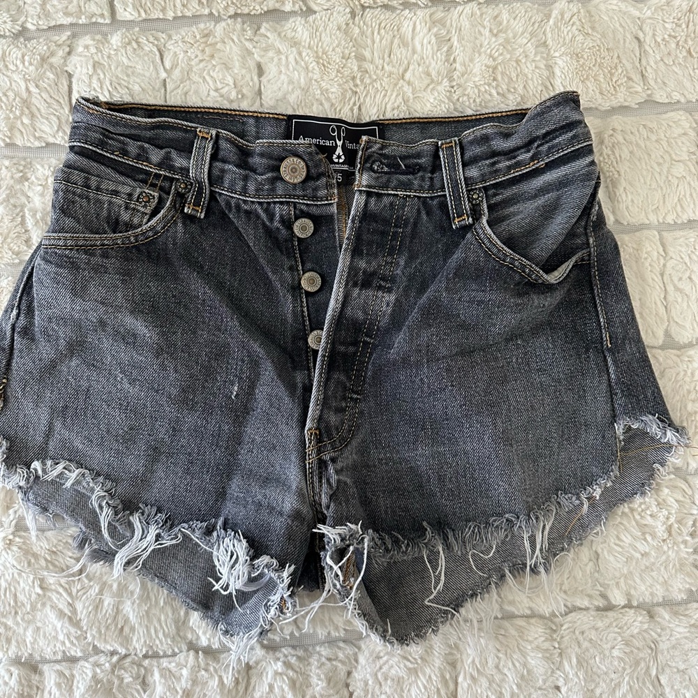 Vintage Levi’s shorts